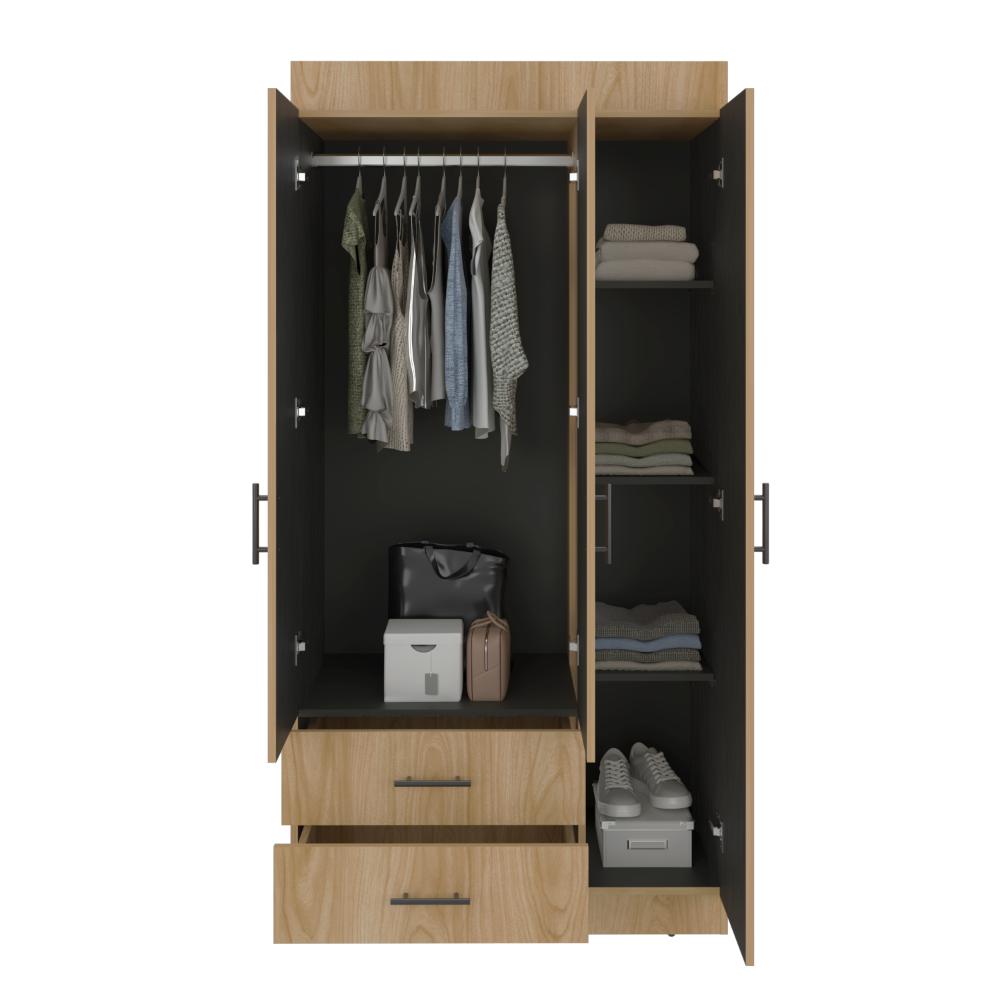 Closet Houston, Fresno Europeo y Wengue, Con Tres Puertas Batientes y Dos Cajones Con Amplio Espacio De Almacenamiento