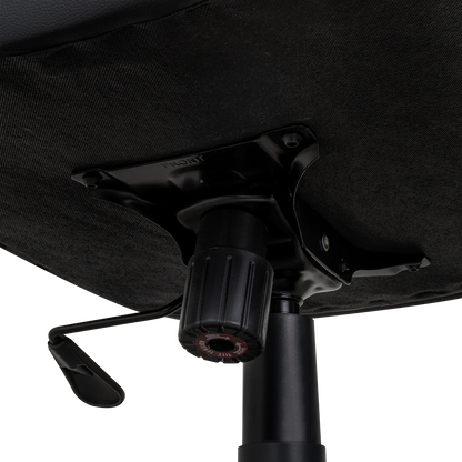 Silla Oficina X-69B, Wengue, con Cómodo Espaldar y Rodachines